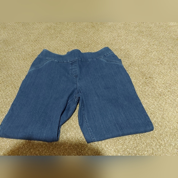 Westbound Denim - Pull Up Jeans. Westbound Sz.14 Short. Elastic cut.